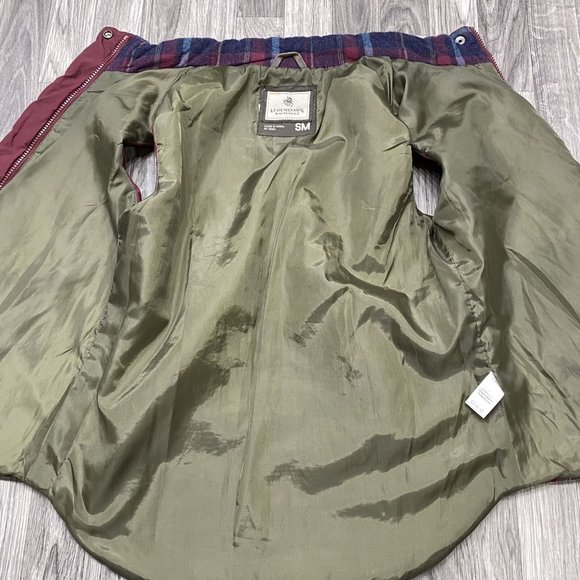 LEGENDARY WHITETAILS Zip & Snap Toggle Buttons Maroon Quilted Vest Women's Small - Picture 6 of 11